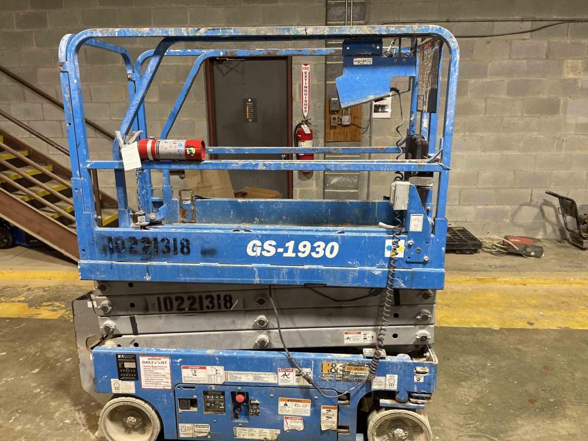2017 Genie GS-1930