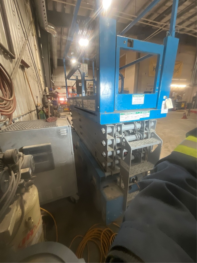 2018 Genie GS-3232-2