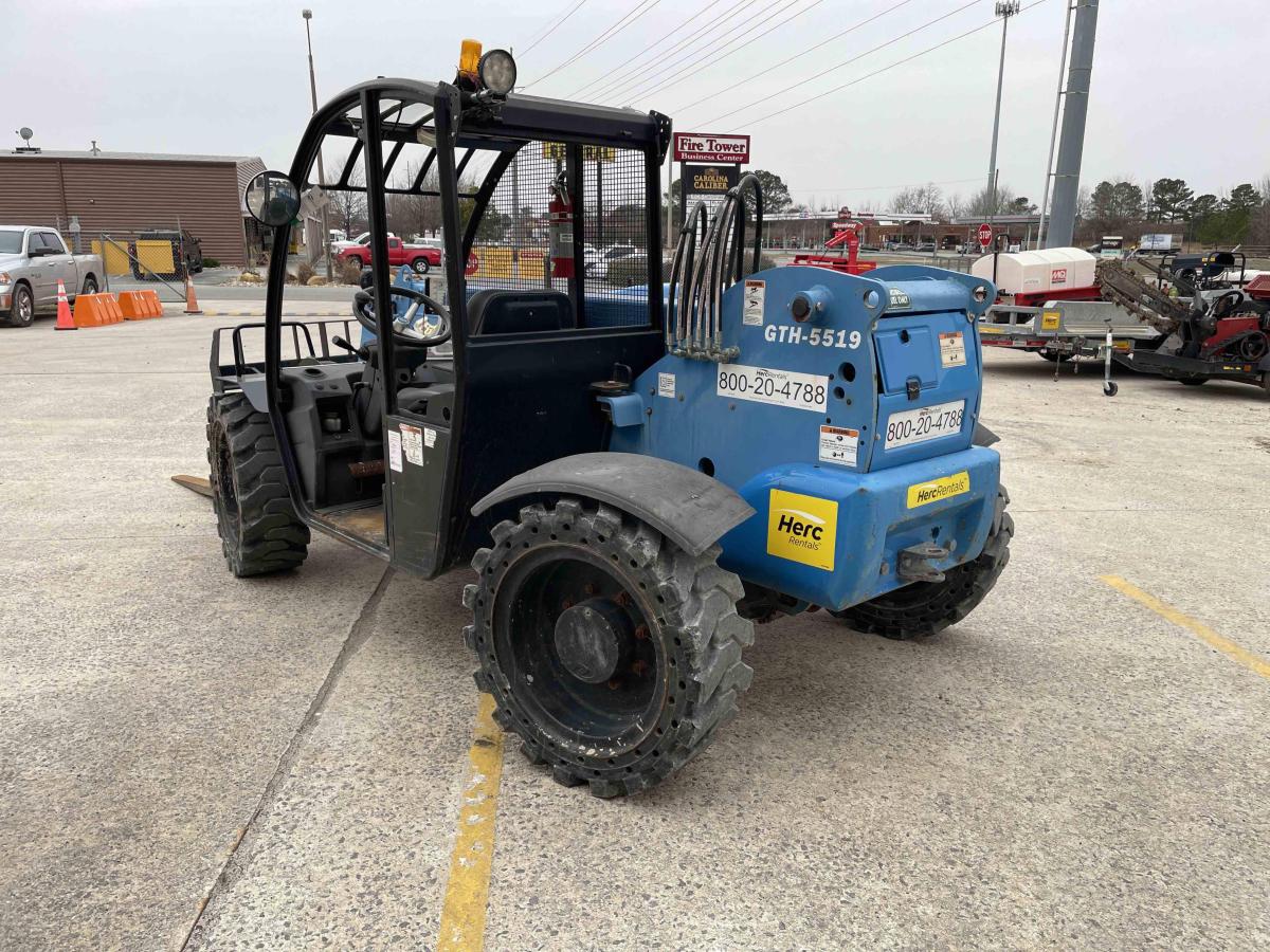 2018 Genie GTH-5519