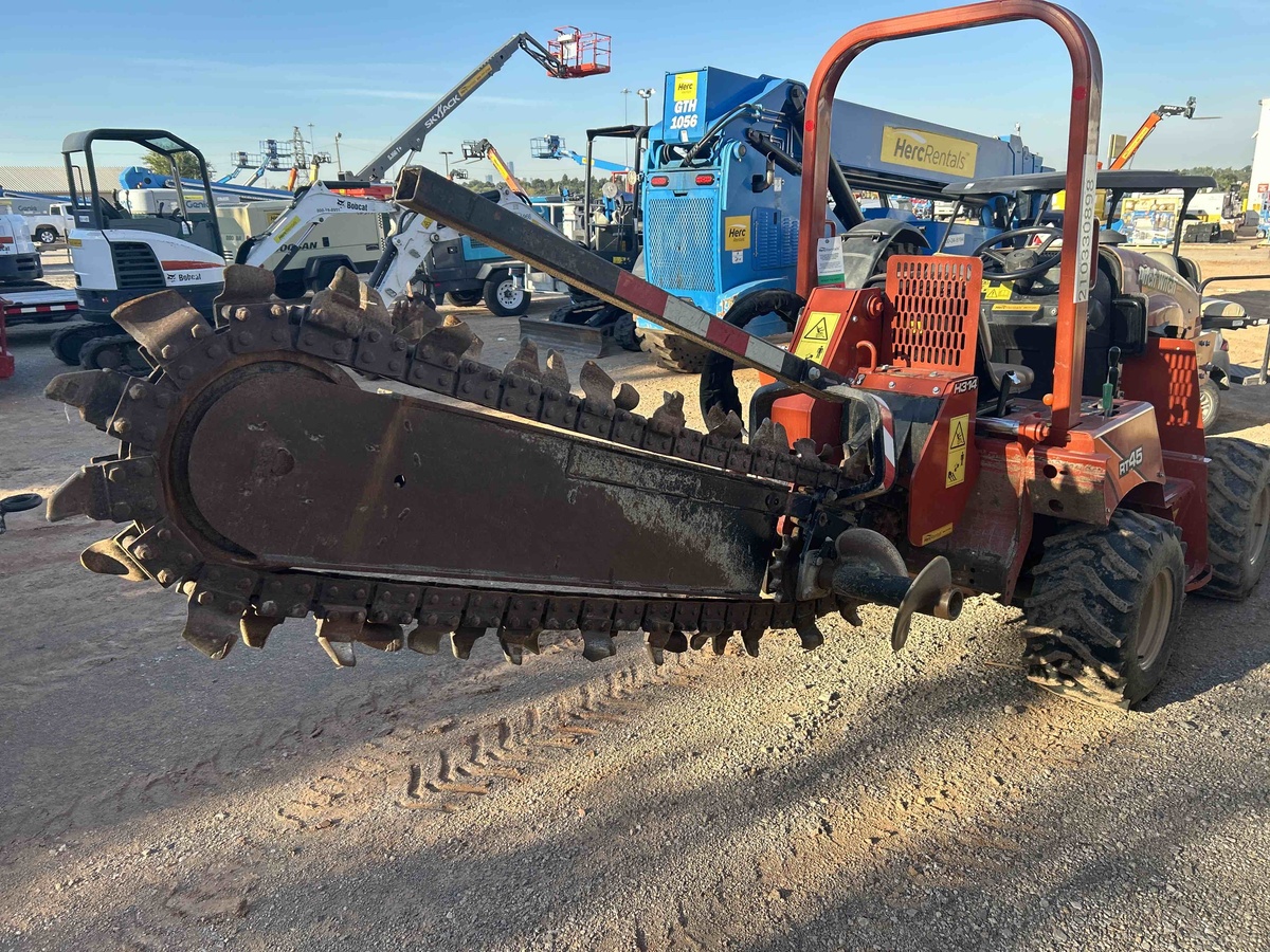 2021 Ditch Witch RT45-6
