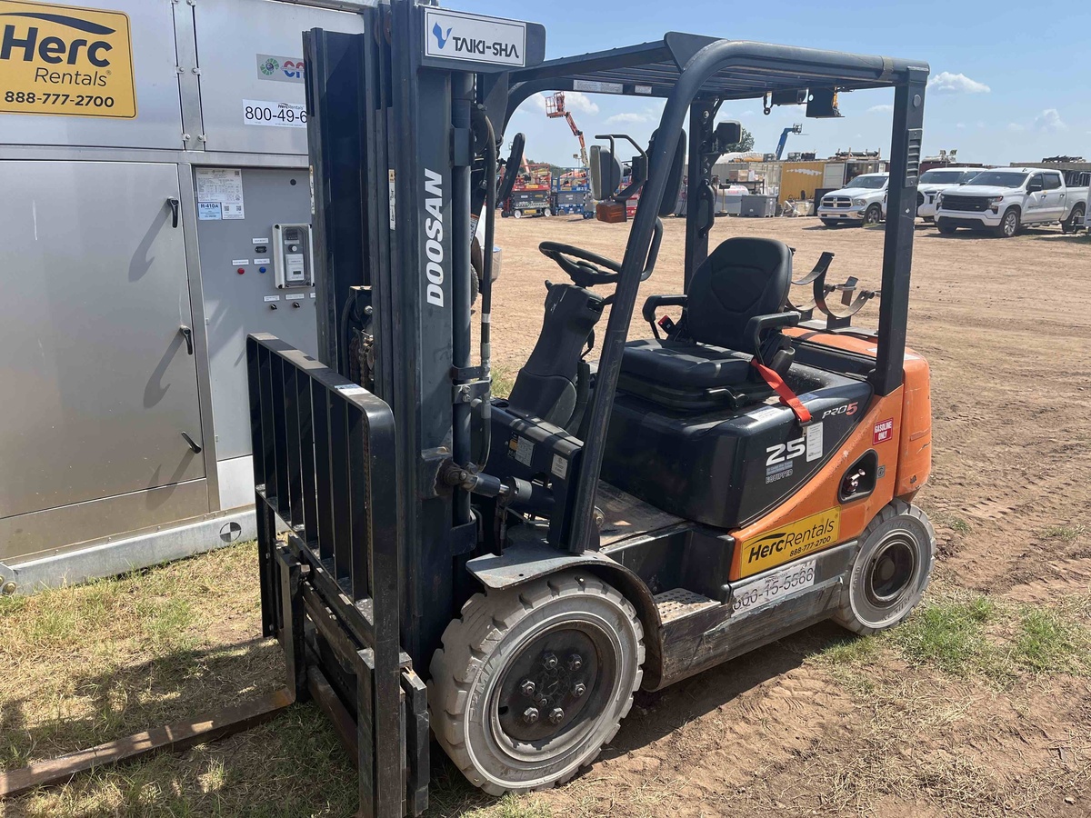 2017 Doosan G25P-5-6
