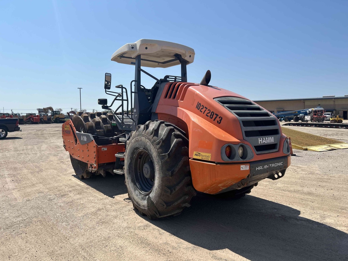 2019 Hamm H10iP