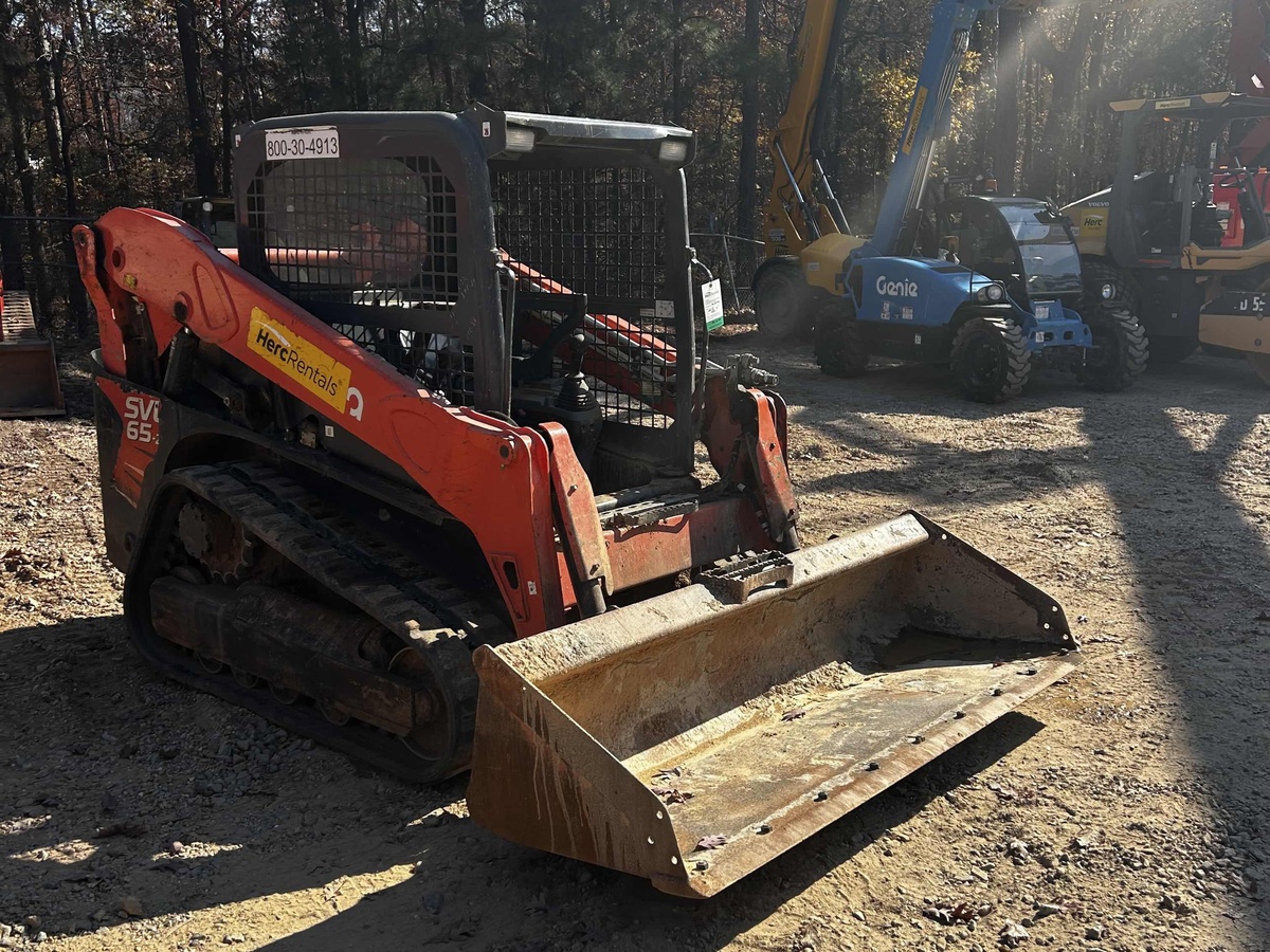 2021 Kubota SVL65-2-2