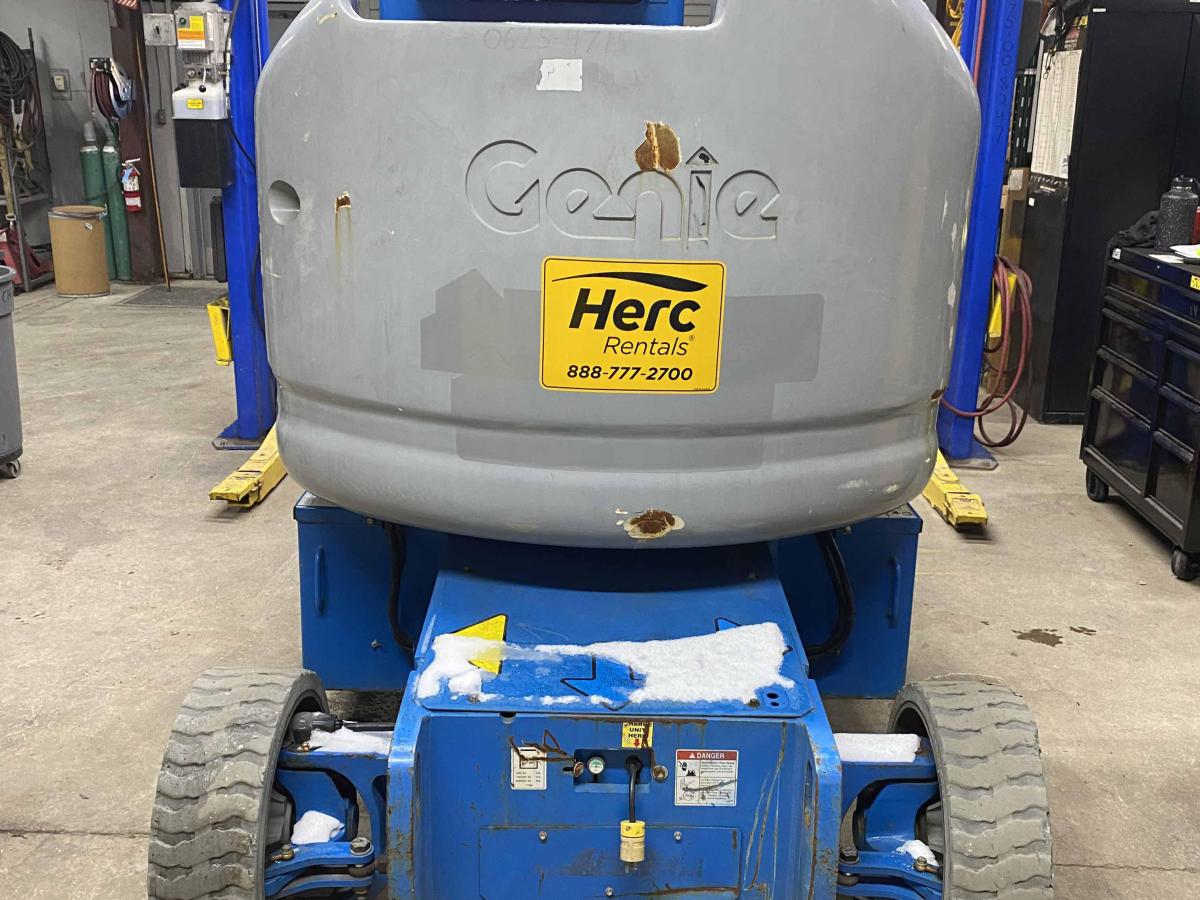 2017 Genie Z-40/23 N