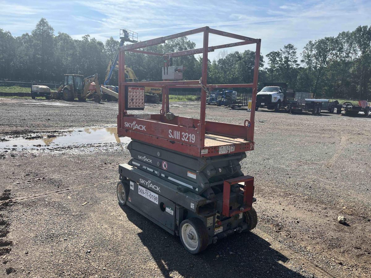 2018 Skyjack SJ3219