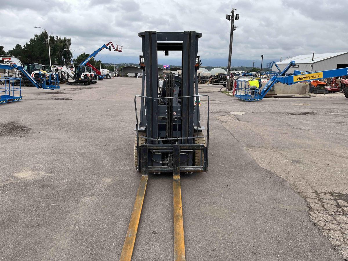 2021 Tailift FG25P