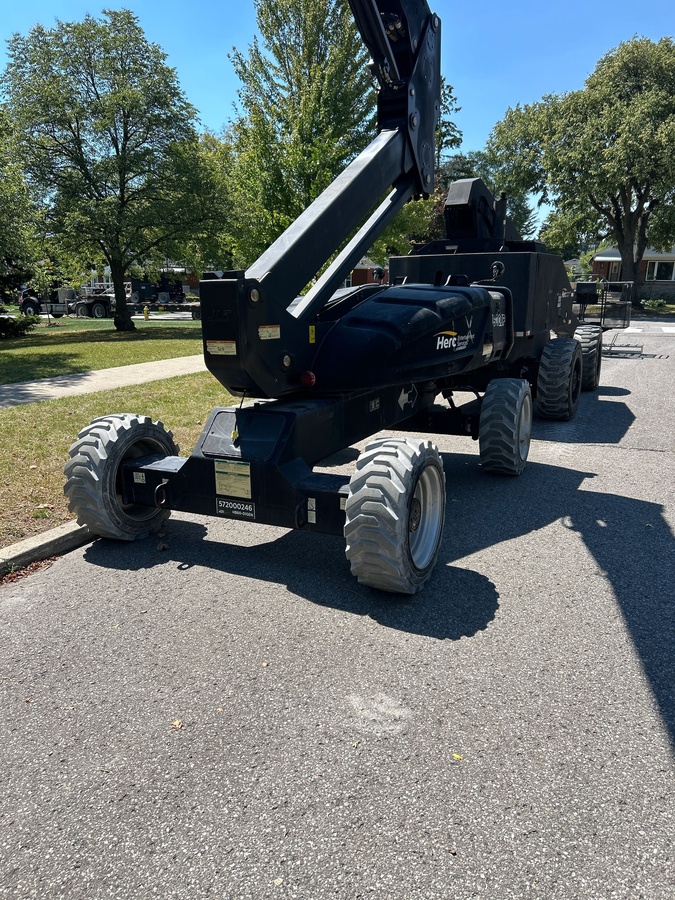 2015 JLG M600JP-2