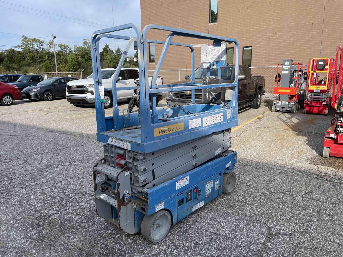 2018 Genie GS-1930