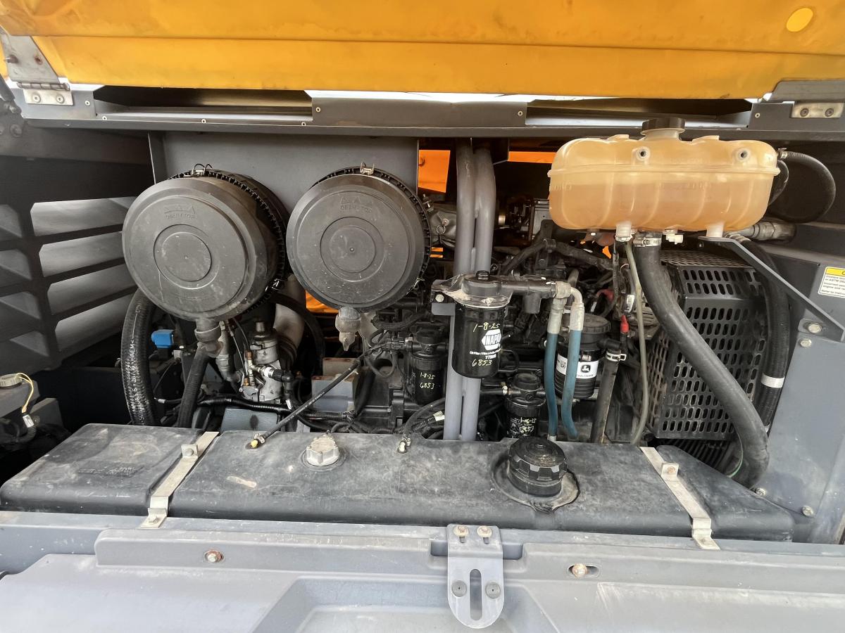 2017 Atlas Copco XATS400IT4-6