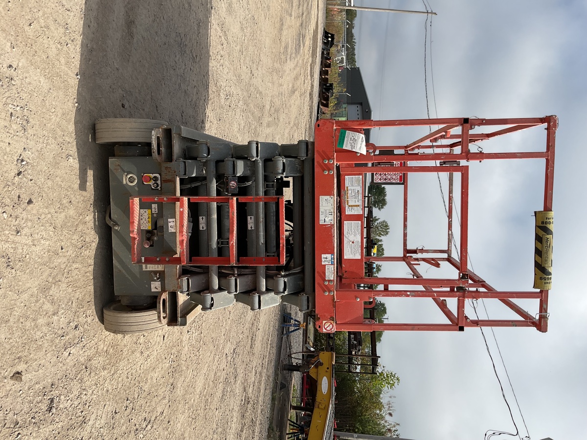 2017 Skyjack SJ4740-4