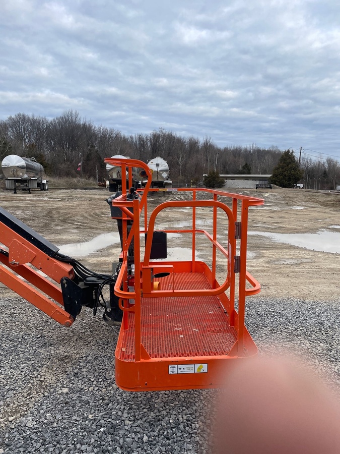 2018 JLG 600AJ-5
