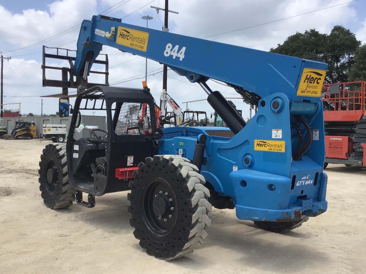 2018 Genie GTH 844-3