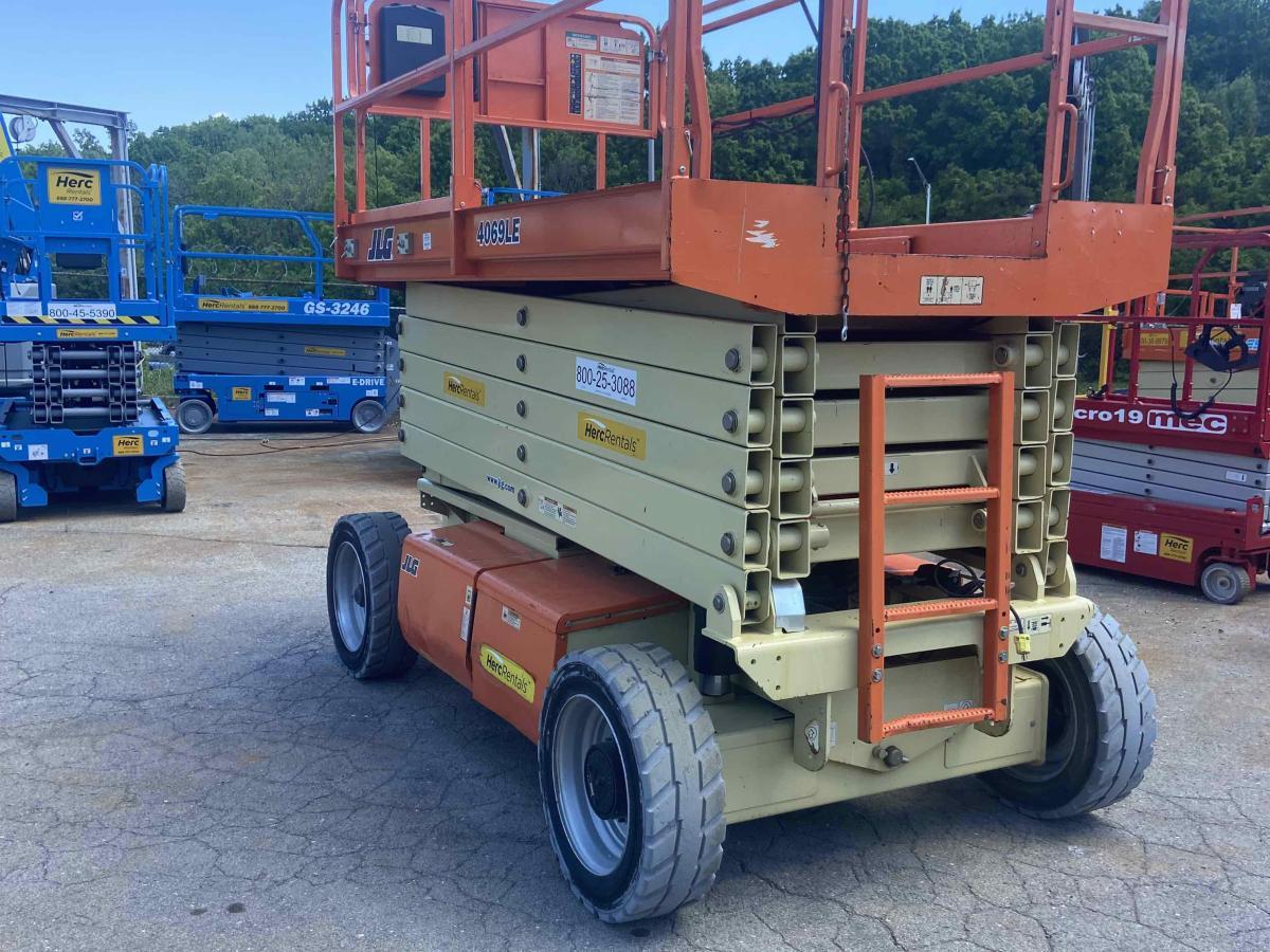 2019 JLG 4069LE-2