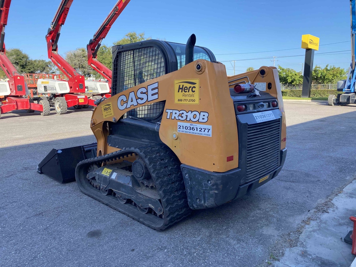 2022 Case TR310B-2