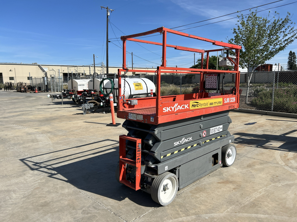 2016 Skyjack SJ3226-3