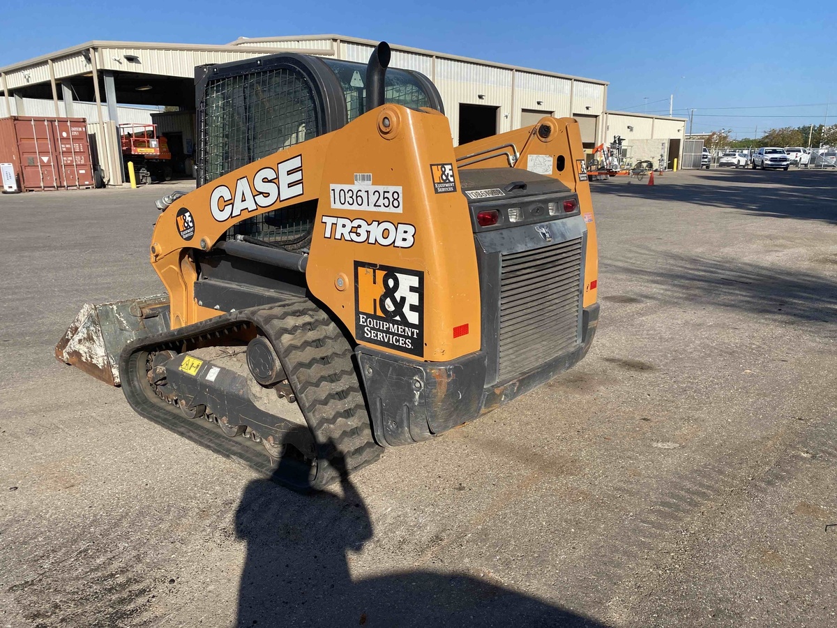 2022 Case TR310B-4