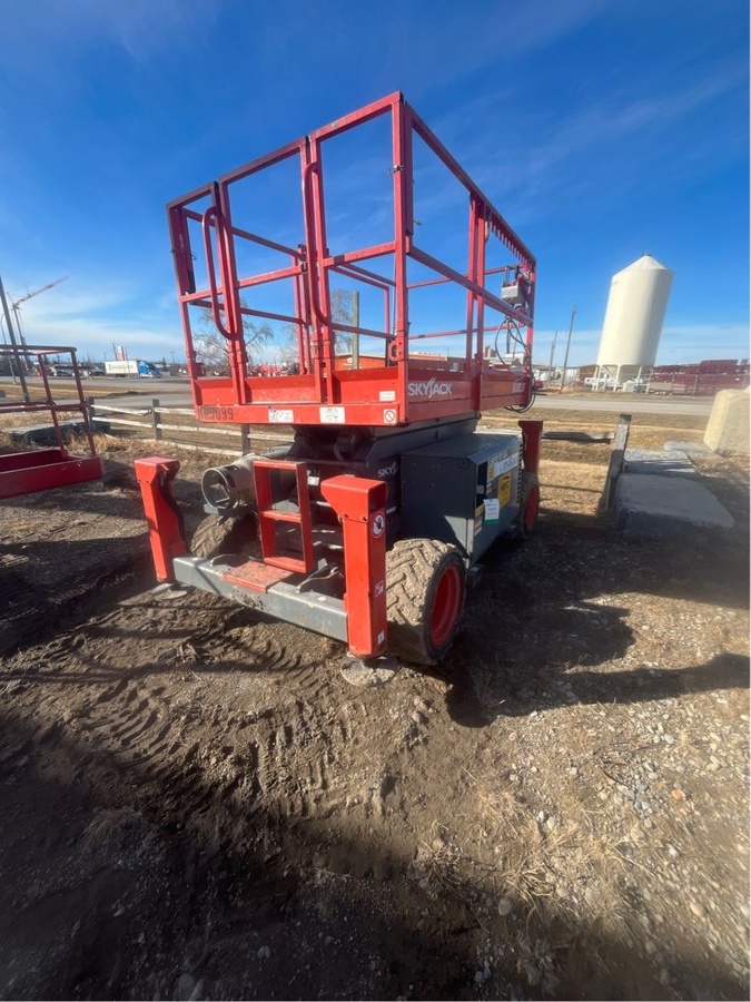 2019 Skyjack SJ-6832RT-3