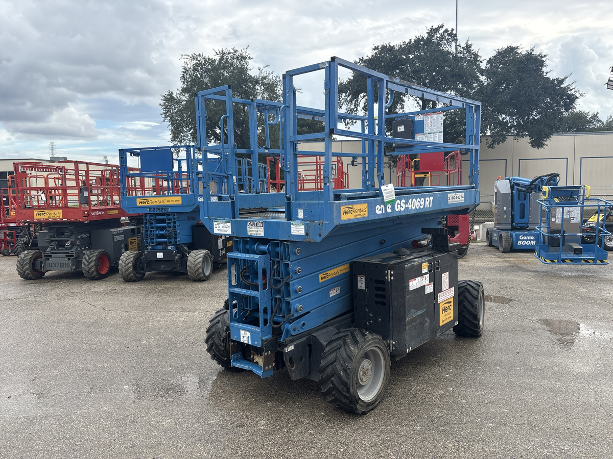 2018 Genie GS-4069 RT-6