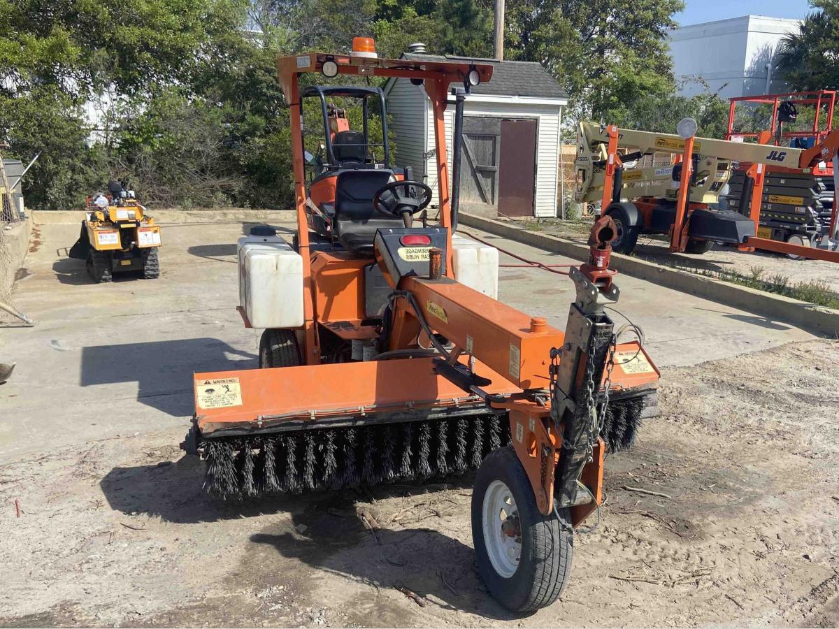 2020 LayMor SM300