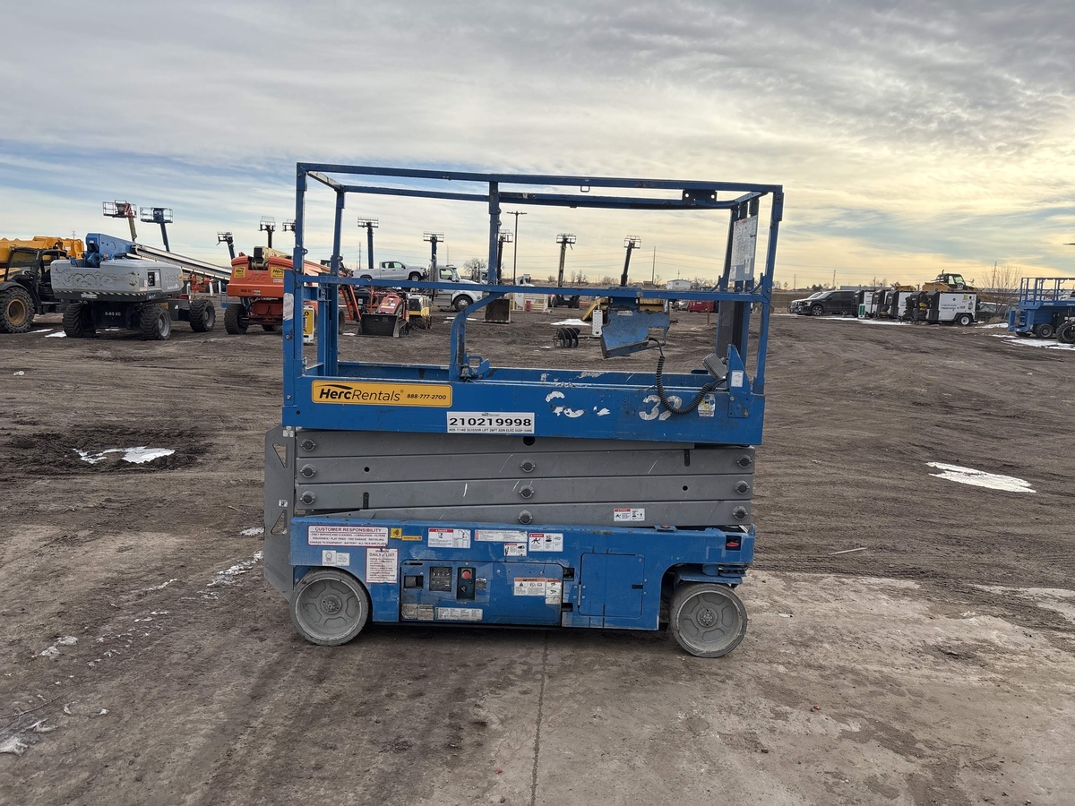 2017 Genie GS-2632