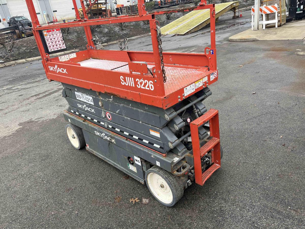 2018 Skyjack SJ3226-4