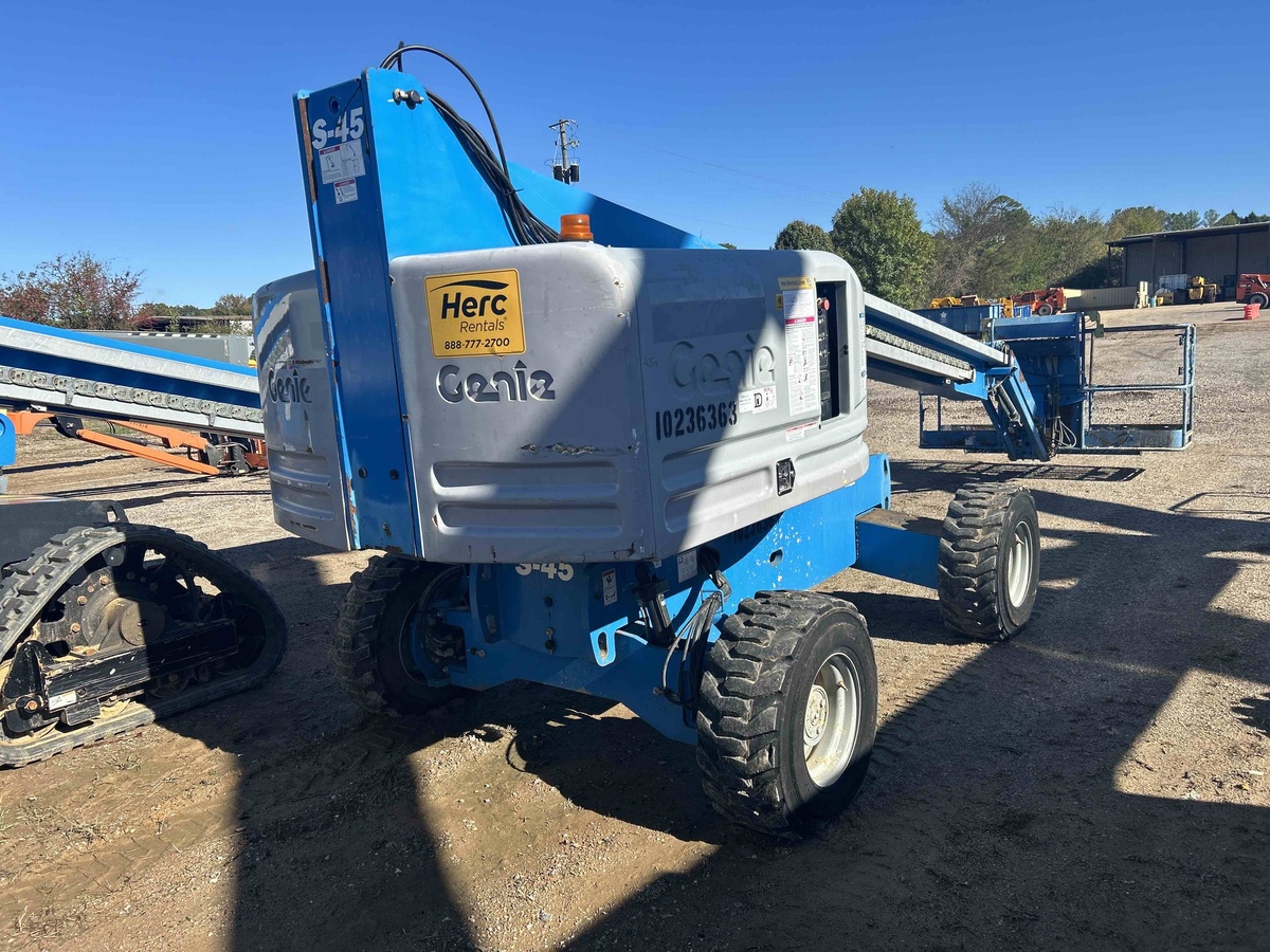 2018 Genie S-45-7