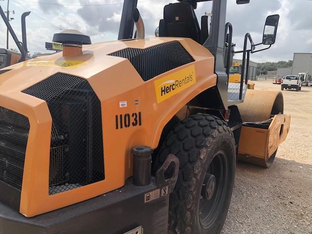 2020 Case SV208