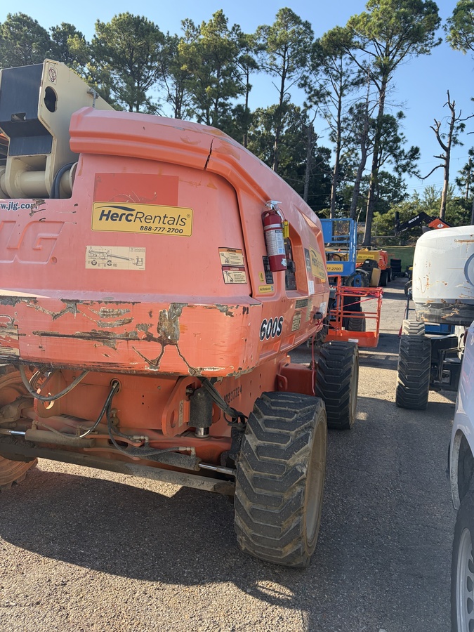 2018 JLG 600S-2