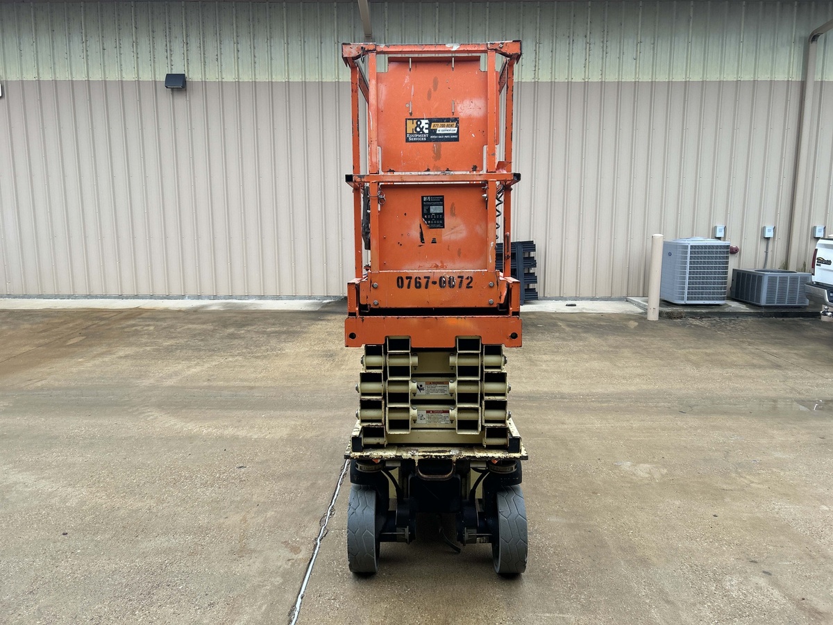 2018 JLG 2632ES-4