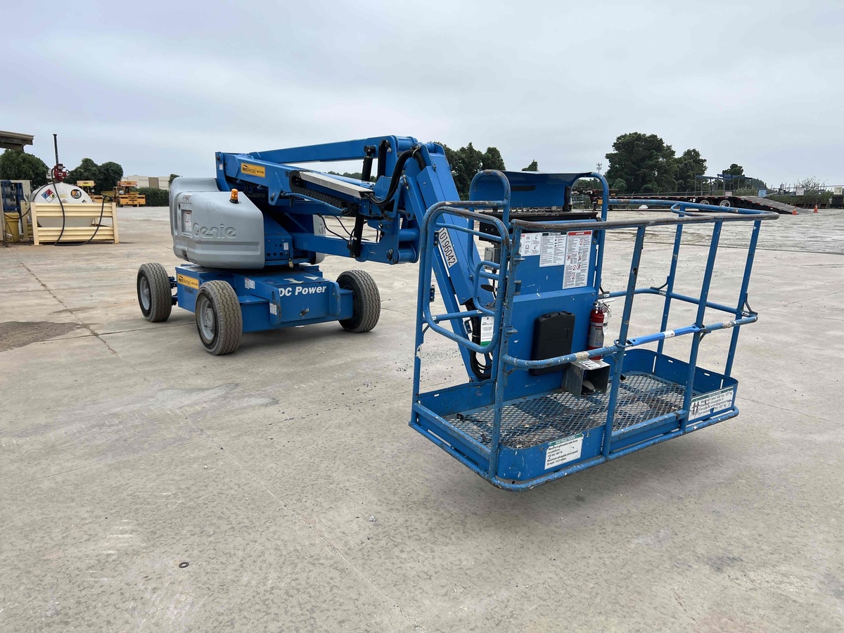 2016 Genie Z-45/25-2