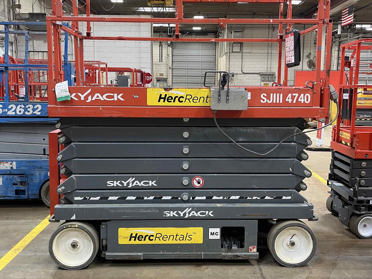 2018 Skyjack SJ4740-1