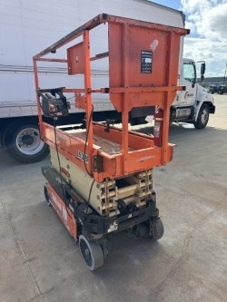 2018 JLG 1932R-1