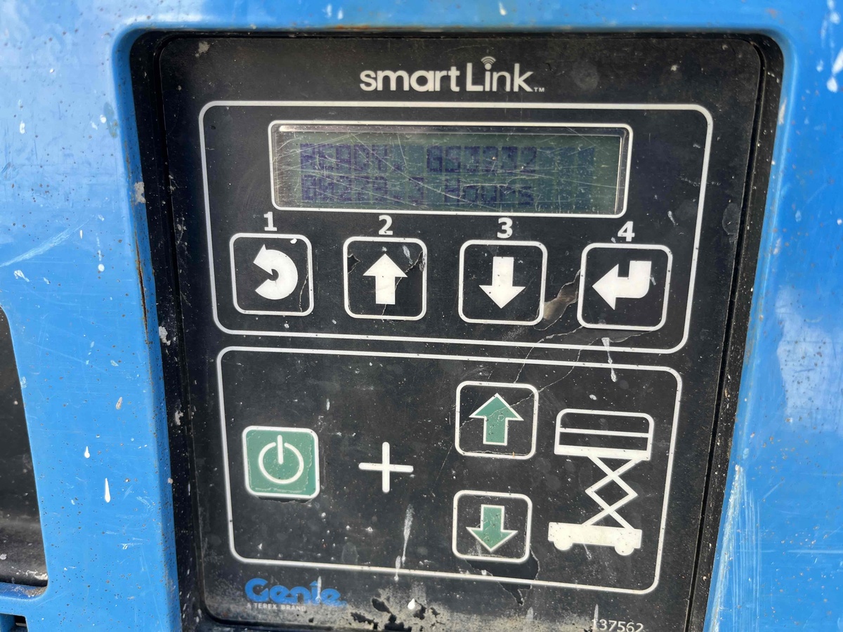 2018 Genie GS-3232-10