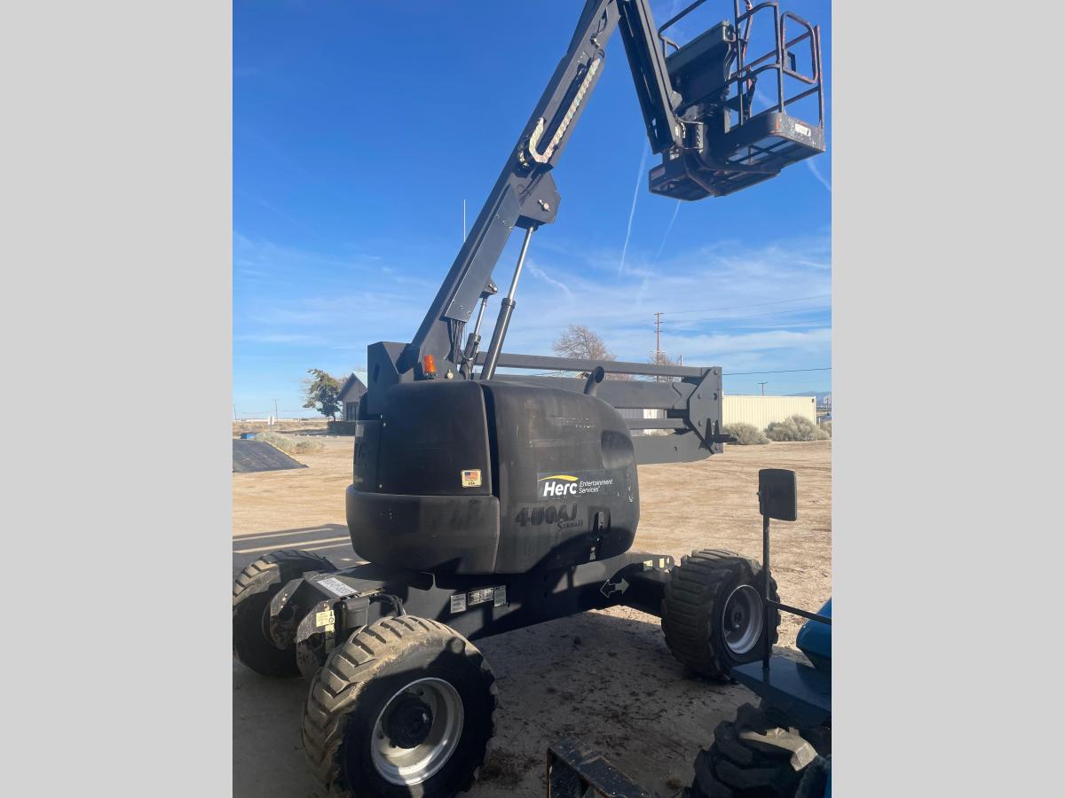 2014 JLG 450AJ