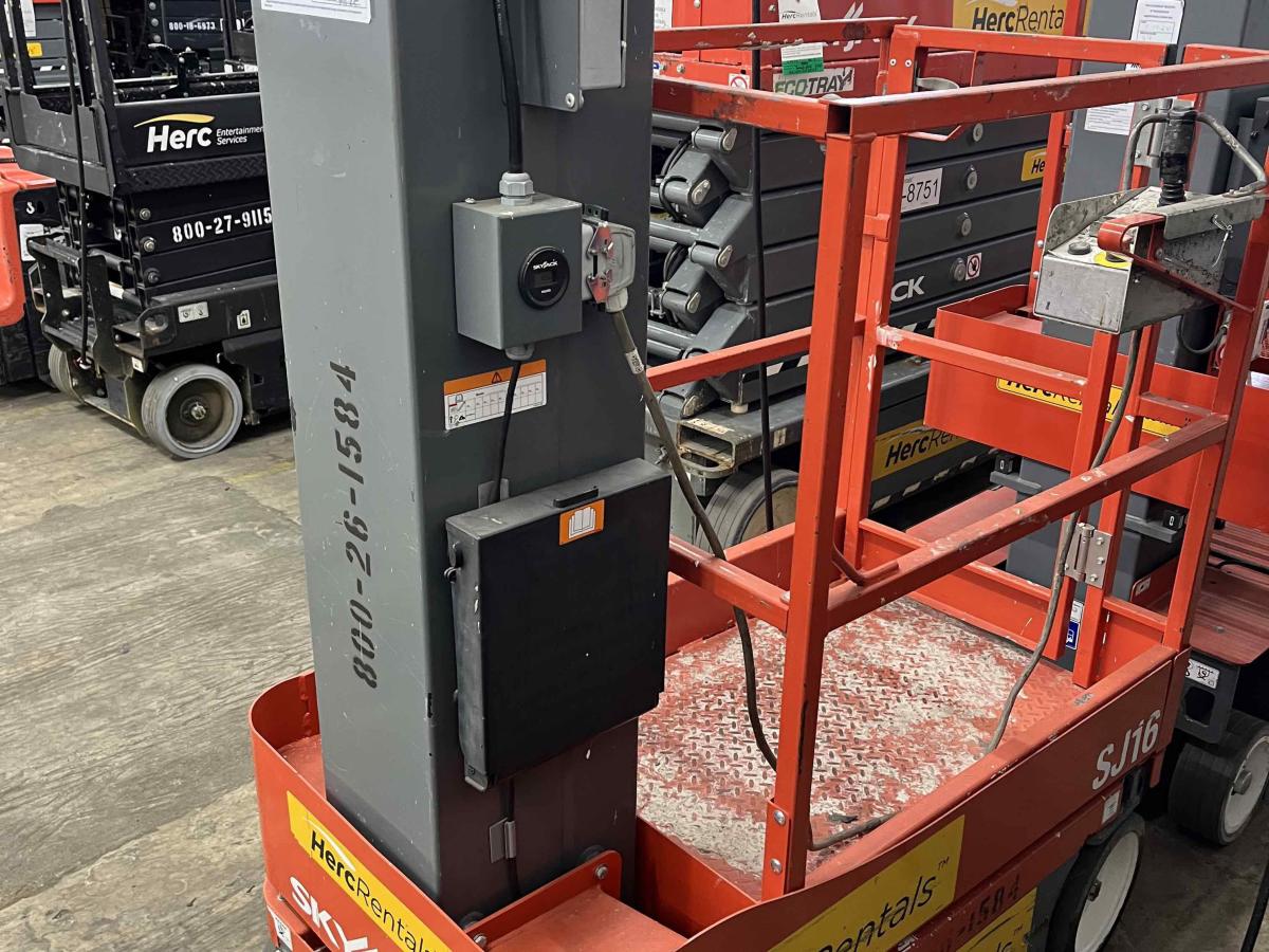 2019 Skyjack SJ16