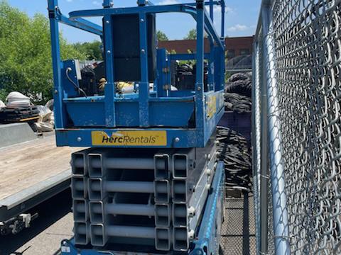2017 Genie GS-3232-4