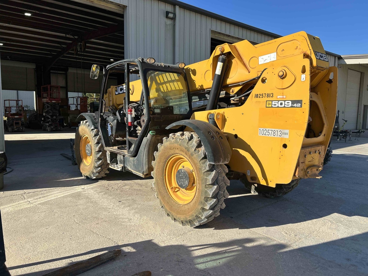2018 JCB 509-42-1