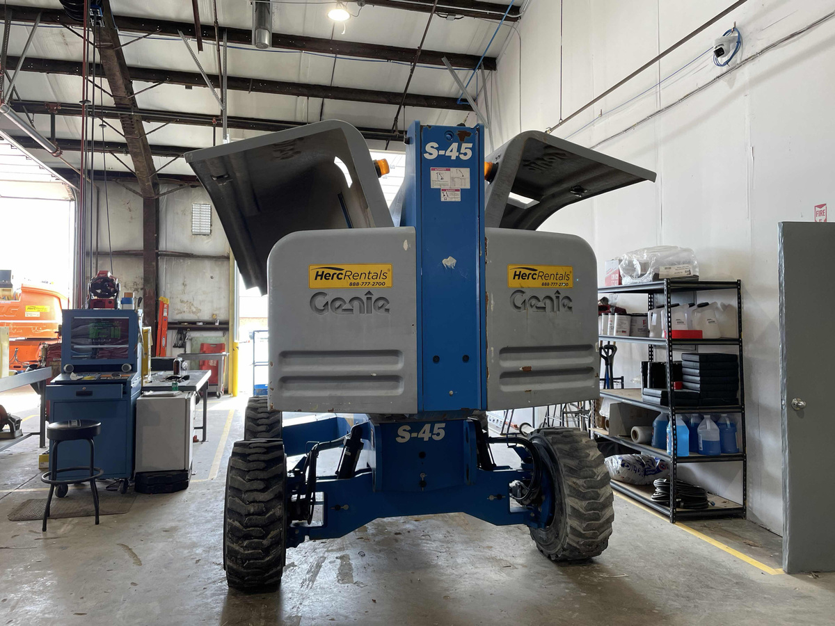2018 Genie S-45-4
