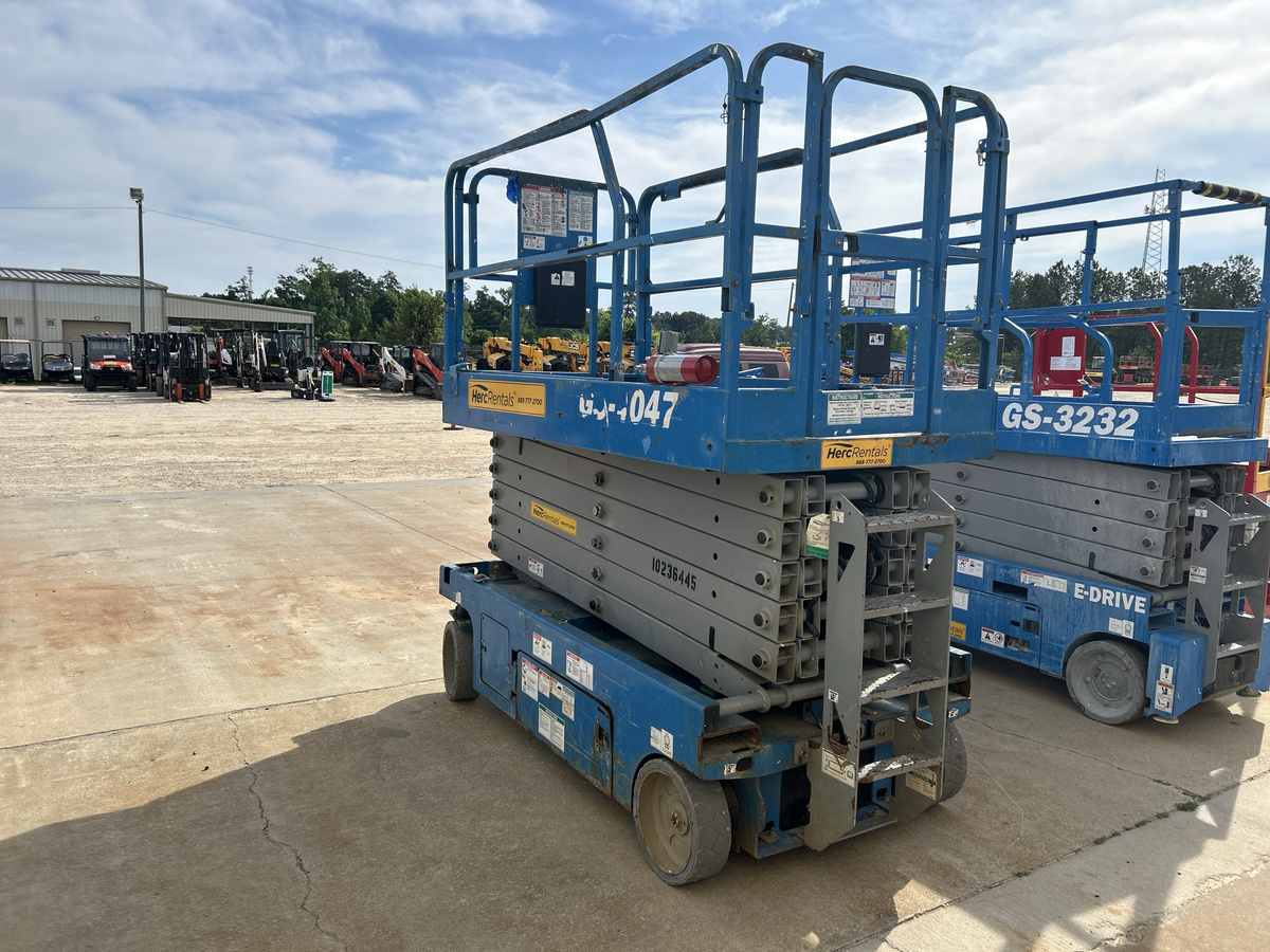 2018 Genie GS-4047-2