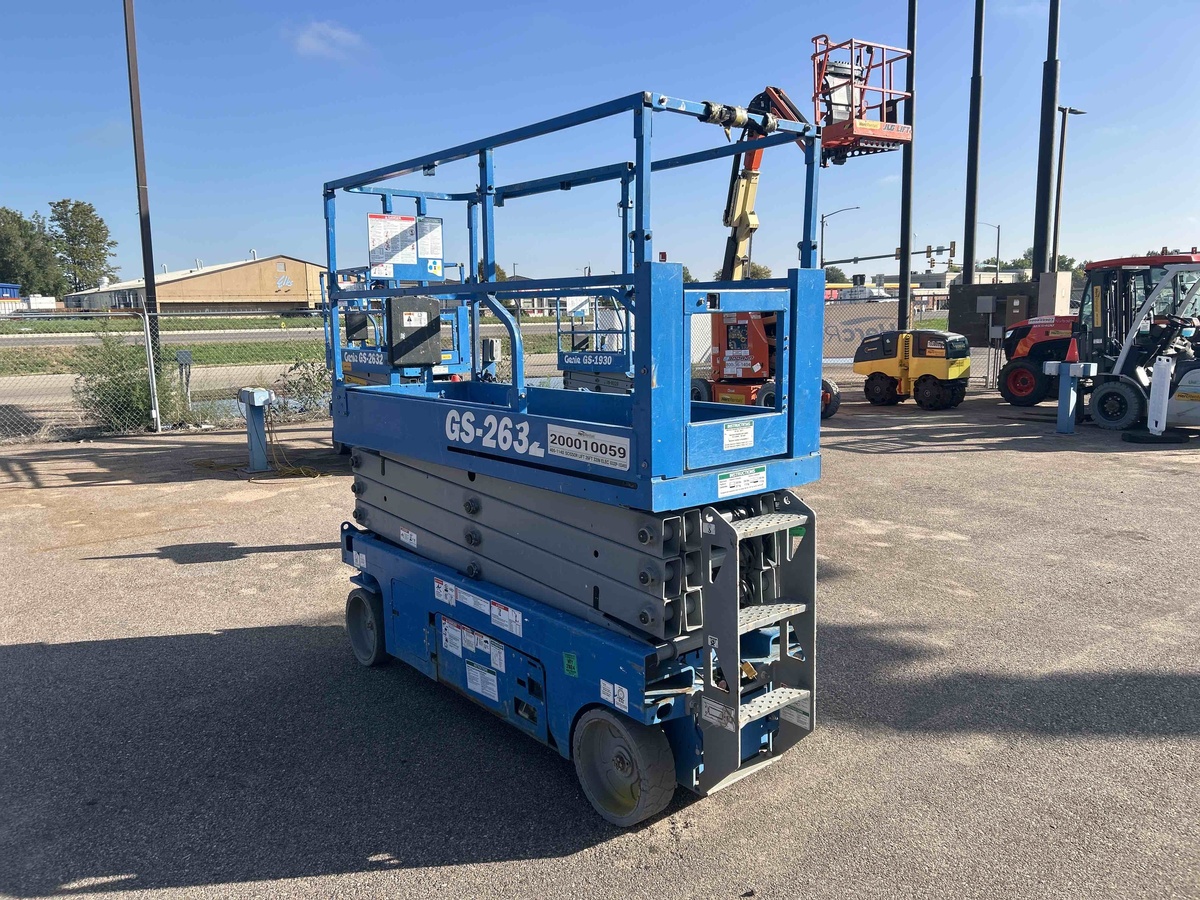 2017 Genie GS-2632-3