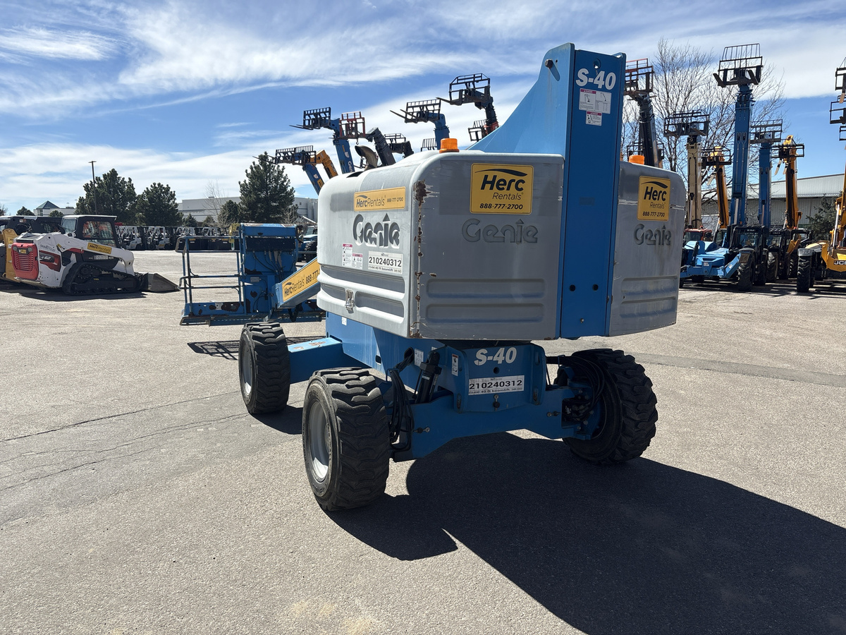 2018 Genie S-40-4