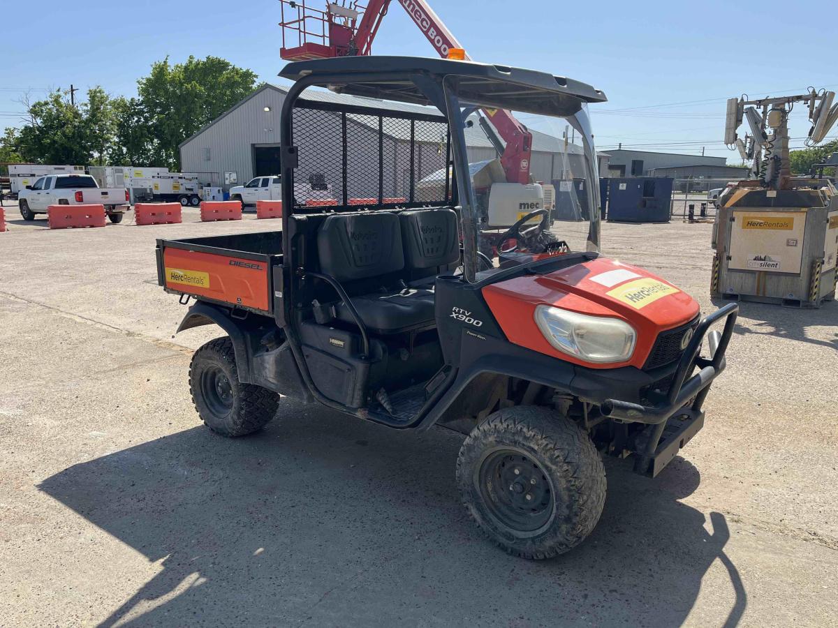 2019 Kubota RTVX900