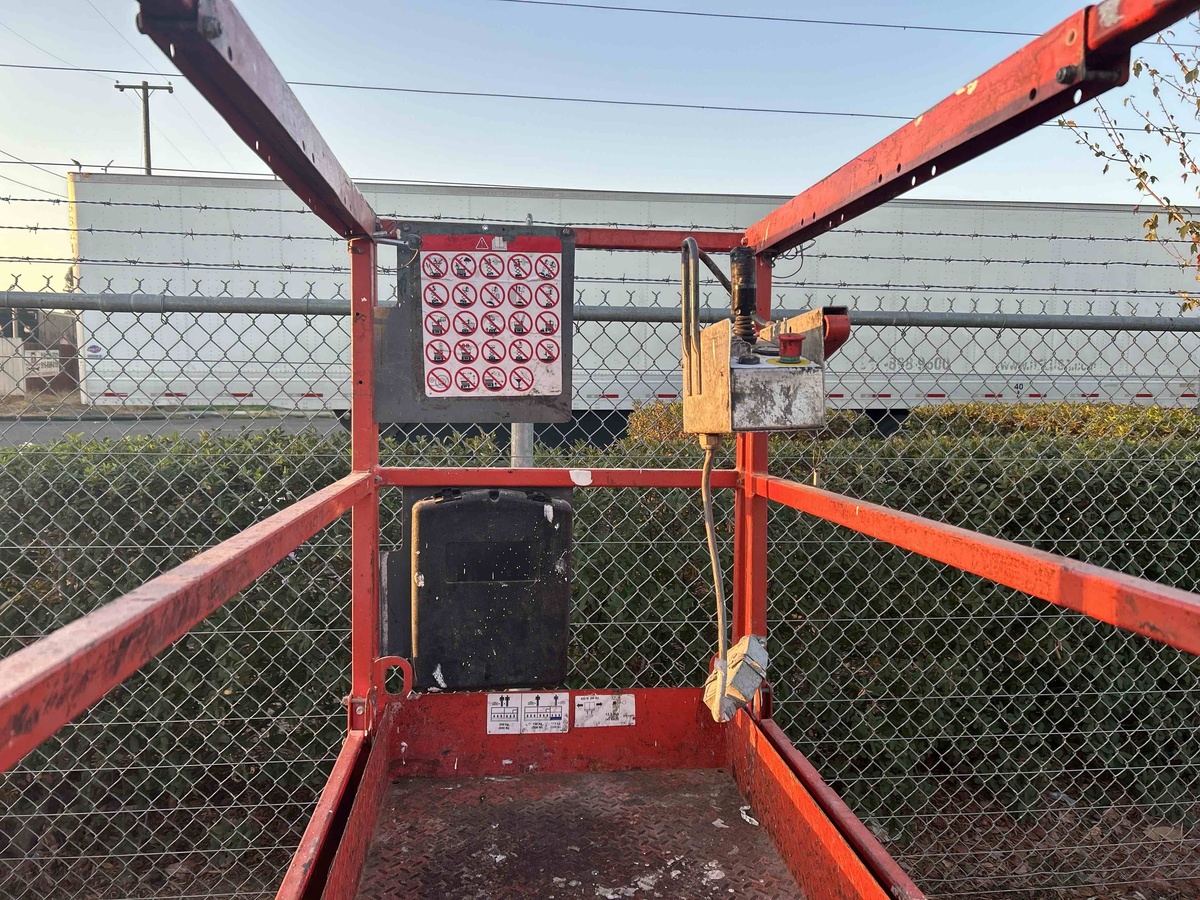 2015 Skyjack SJ3219-4