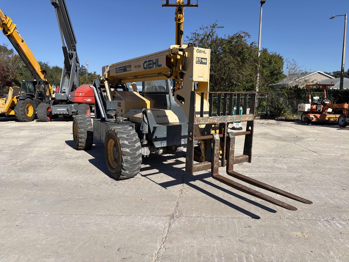 2017 Gehl RS6-34-2