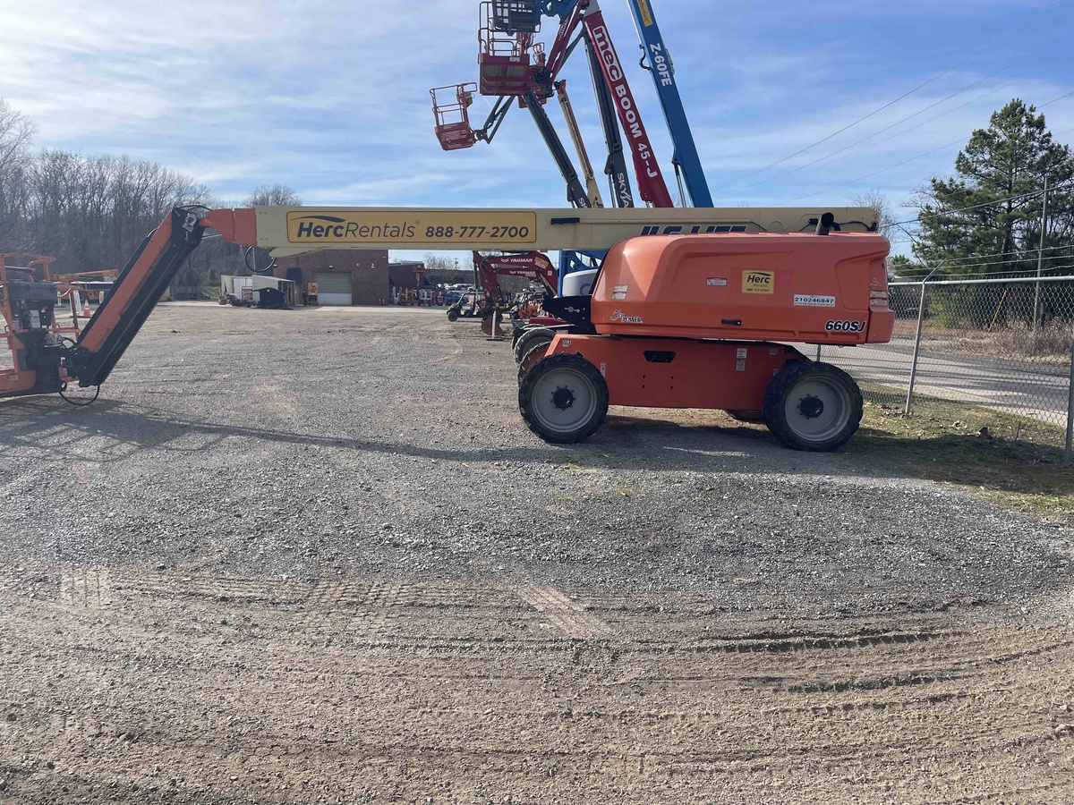 2018 JLG 660SJ-4