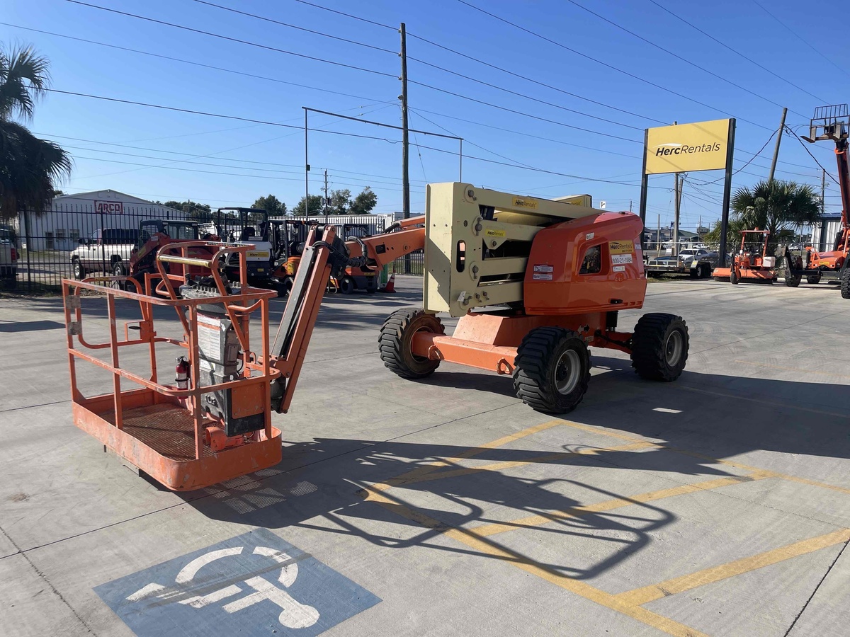2018 JLG 450AJ-2