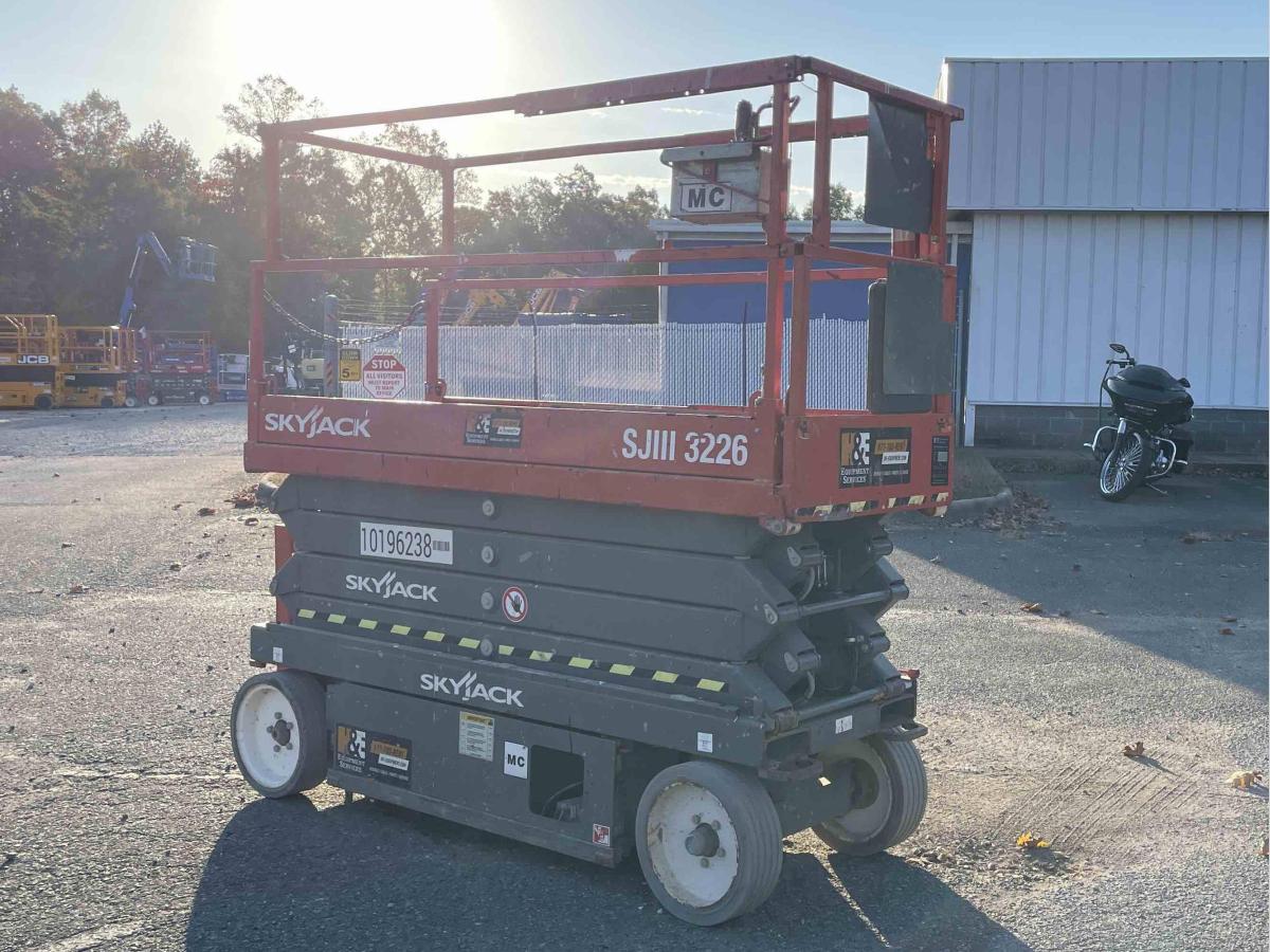 2016 Skyjack SJ3226