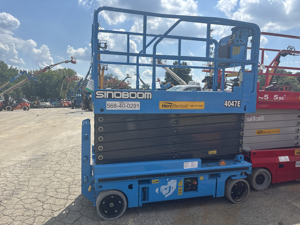2020 Sinoboom 1212E(4047E)