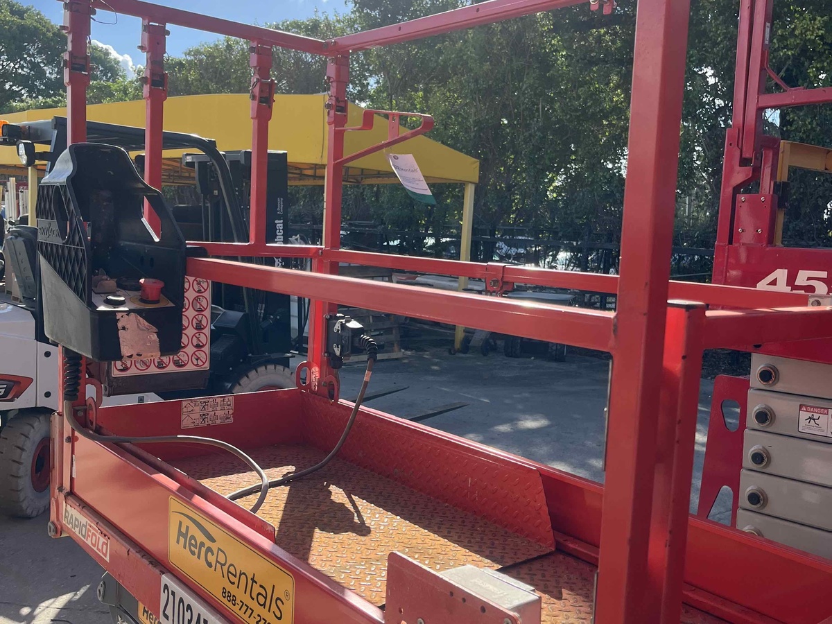 2021 Skyjack SJ3219-3