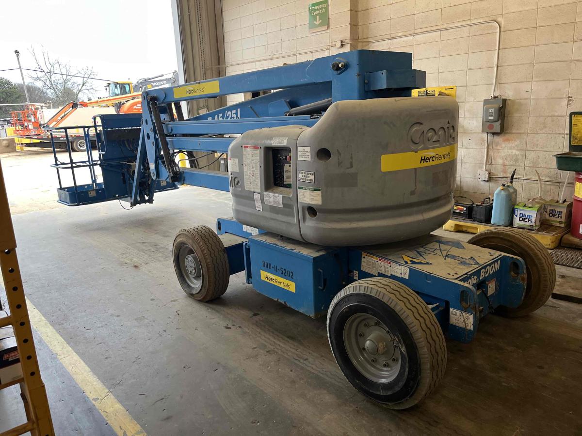 2016 Genie Z-45/25-3